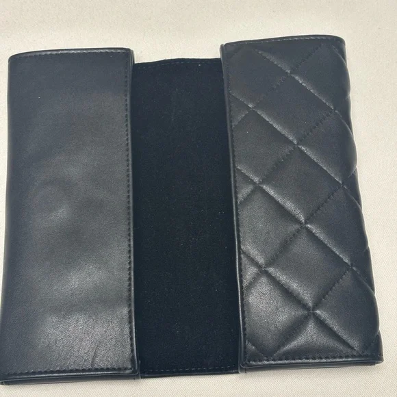 CHANEL Elegant and Interchangeable Sunglasses Trio - Picture 9 of 12